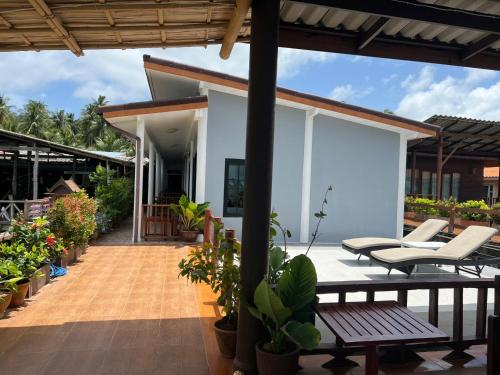 Baan Purada in Old Town
