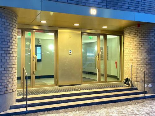 Goldfinger yksiö merinäköalalla 7 krs, Helsinki (photo 9)