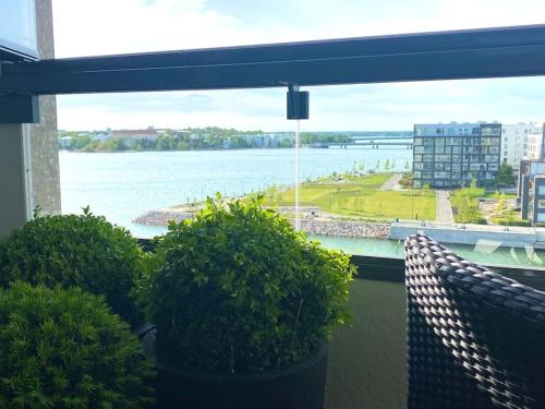 Goldfinger yksiö merinäköalalla 7 krs, Helsinki