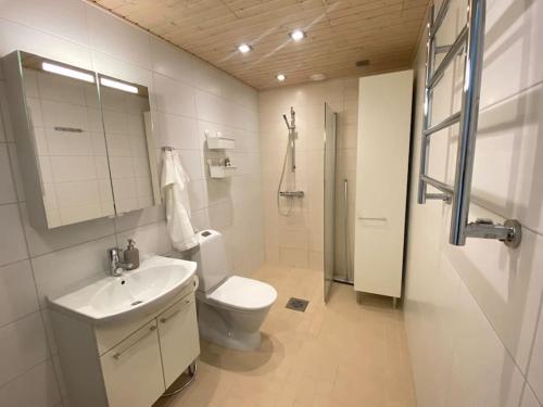 Tilava yksiö 35,5 m2 merenrannalla, Helsinki (foto 4)