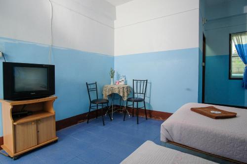 room detail thumbnail 0