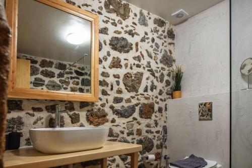 Pavli's House Pavli's House