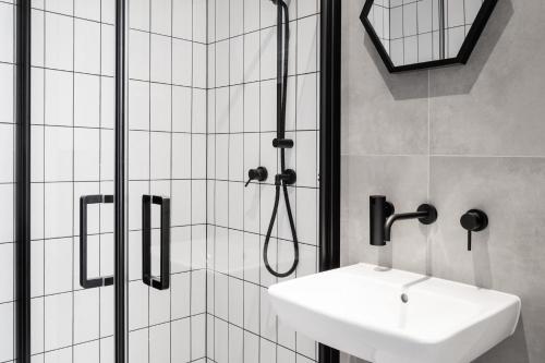 HOUSEHOST Apartament: ul. Miodowa 42/42a 5