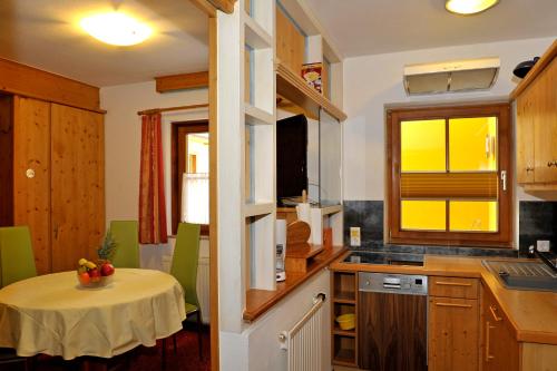 Kitchen, Apartmenthaus Sonnenhang in Schladming