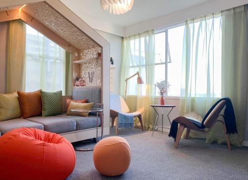 Central Nest- view & style - Apartment - Wellington