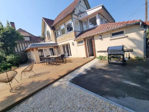 Villa Marlilou-3 minutes à pied de la plage - Location saisonnière - Merville-Franceville-Plage