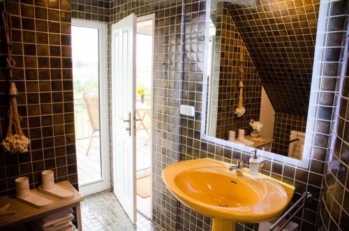Ferienhaus Kappelner Schleibrucke 998m von Ellenberg entfernt