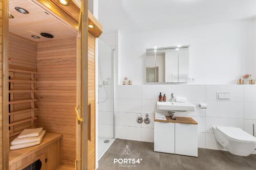 Apartment with Balcony image 8