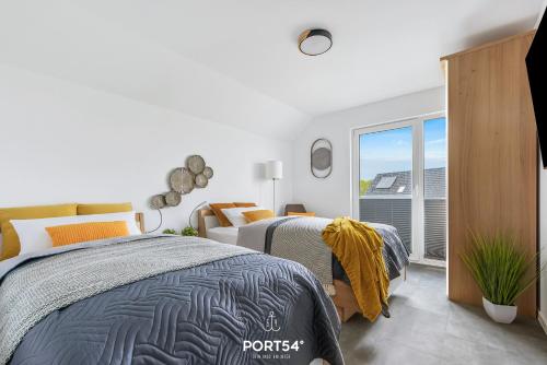 Apartment with Balcony image 6