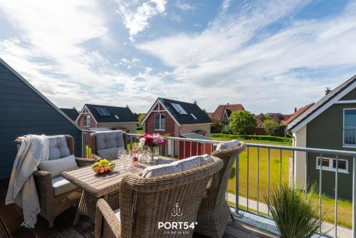 Apartment with Balcony image 2