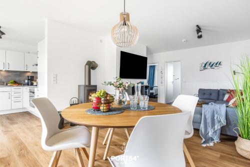 Holiday Home image 8