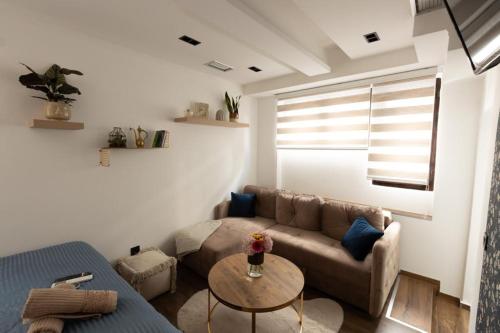 . Bonsai Apartment