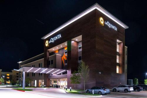 La Quinta Inn & Suites by Wyndham Austin Parmer Tech Ridge