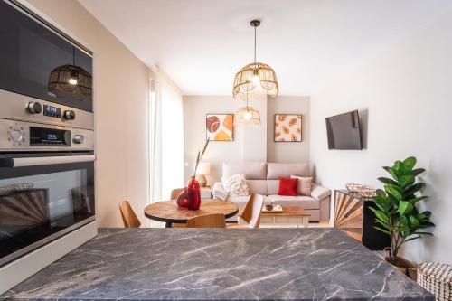 Three-Bedroom Apartment image 9