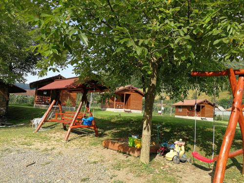 Căsuțe Zăvoi Bulz (Casute Zavoi Bulz) in Bălnaca