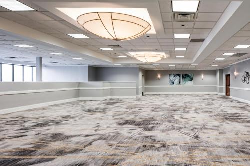 Houston Marriott South at Hobby Airport - image 10
