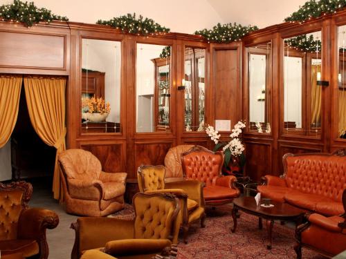 Shared lounge/TV area, Montaldo Castle & Resort in Montaldo Torinese
