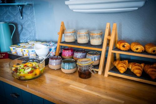 The Falcon Hotel - image 13