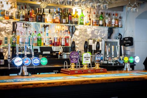 The Falcon Hotel - image 9