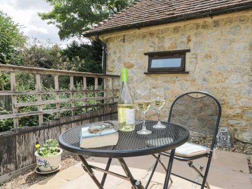 Bolton Barn - image 2
