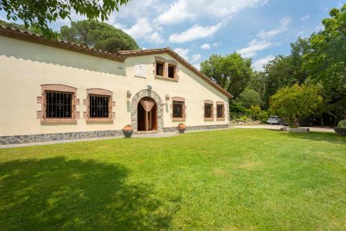 Can Caldeta - Naturaleza y privacidad en el Montseny Can Caldeta - Naturaleza y privacidad en el Montseny