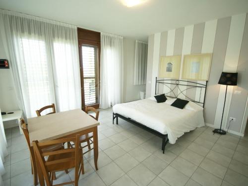  Holiday apartment with shared pool in Chianti in Tavarnelle in Val di Pesa