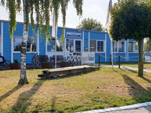 กีฬาและกิจกรรมสันทนาการ, slube am Yachthafen Greifswald in ไกรฟวาลด์