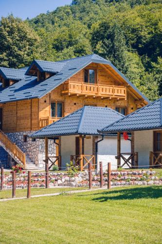 Viesnīcas āriene, Outdoor resort TaraSport in Hum