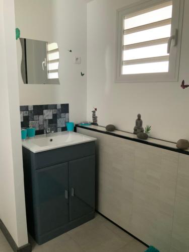Bathroom, Gwada Sieva in Baie-Mahault