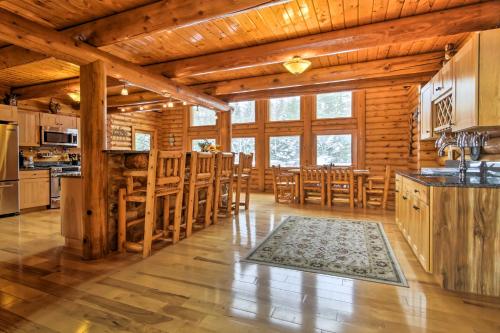 Trailside Luxury Twin Mountain Cabin on 5 Acres! - image 13