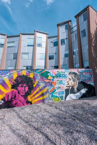 Snooze Hotel - image 14