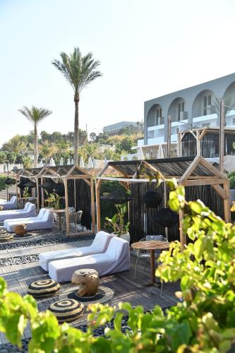 strand, OCEAN BLUE HOTEL & RESORT -Jbeil in Byblos