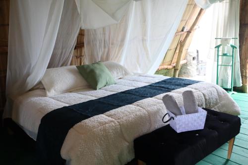 1 queen bed