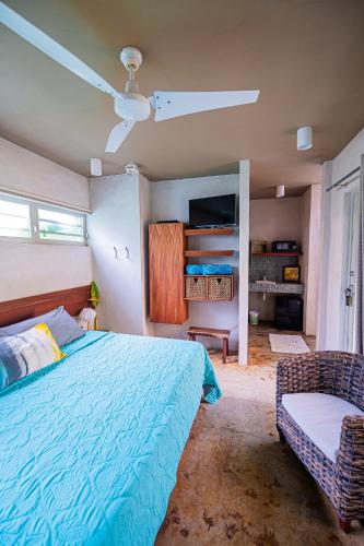 Casa de Amistad Guesthouse - image 10