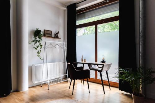 90sqm 2BR Design Gem - outdoor terrace, Berlin (zdjęcie 10)