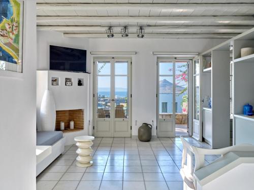 Myrto's House seaview of Naxos – khách sạn tại Naoussas Marpissas