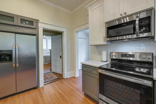 Case Verde Cute and Cozy Getaway 1 Mi to UNCG! - image 9