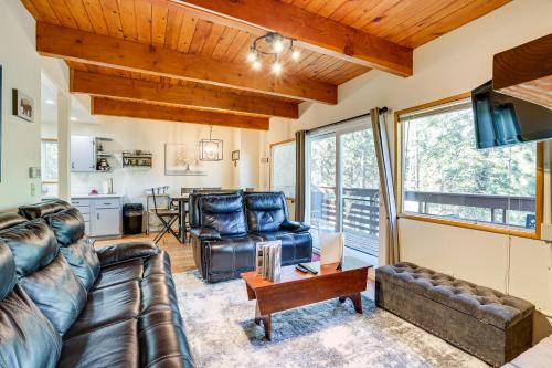 Secluded Big Bear Retreat, Near Lake and Ski Slopes! in Big Bear Lake, USA