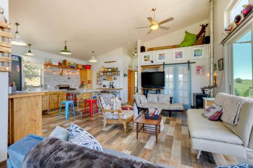 Mountain Getaway in Como with Deck Grill and Chill! in Bordenville, USA