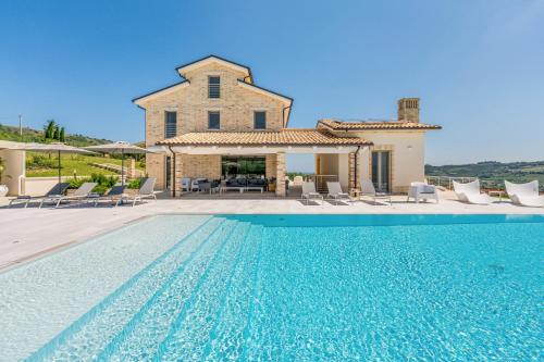 Viesnīcas āriene, Villa Amore di Ada - Modern Design Villa - AirCo, Private Pool & Near The Beach in Monterubbiano