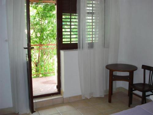 Jelena Apartment - image 11