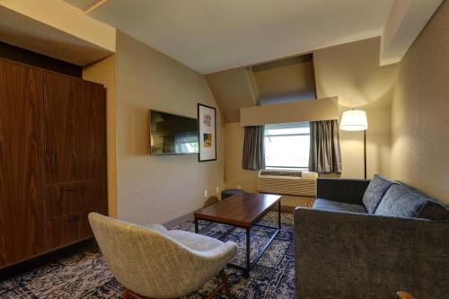 Four Points by Sheraton St. Catharines Niagara Suites