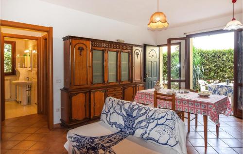  1 Bedroom Amazing Apartment In Alberese in Alberese