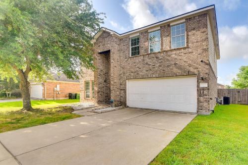 Pet-Friendly Pearland Home with Yard, Near Houston! in Pearland, USA
