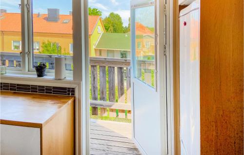 razgled, Awesome Apartment In Visby With Wifi And 2 Bedrooms in East Visby
