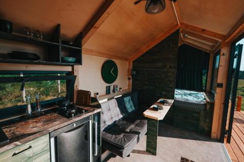 Tiny House Rákosníček (Tiny House Rakosnicek) in Horice na sumave