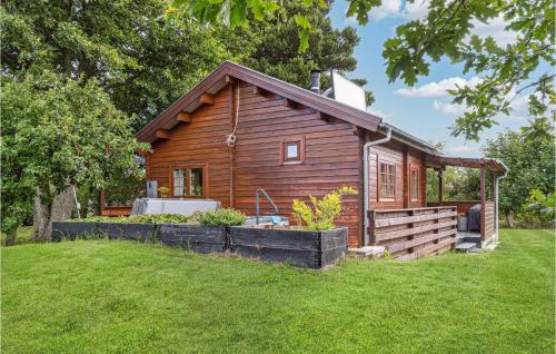 Beautiful Home In Hadsund With Kitchen