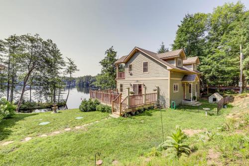 Lakefront Orange Vacation Rental - Pet Friendly! in Orange (MA)