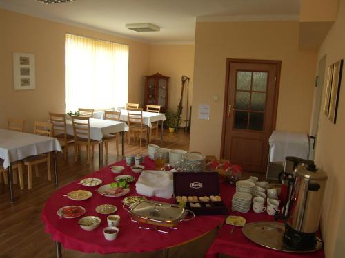 Noclegi Apro in Blonia