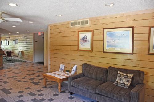 Paddle Wheel Inn in Oregon, USA